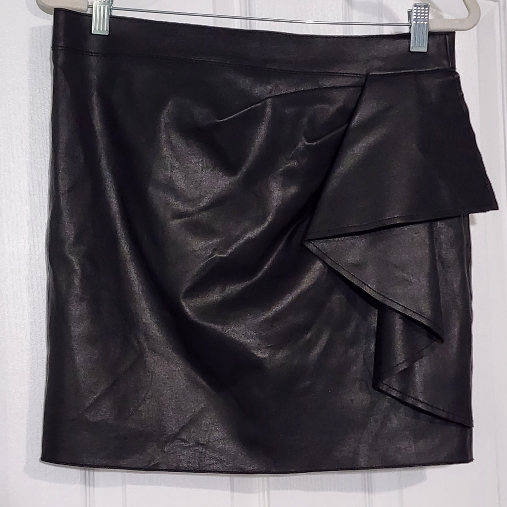 Worth New York Genuine Leather Skirt‎ Size 8
